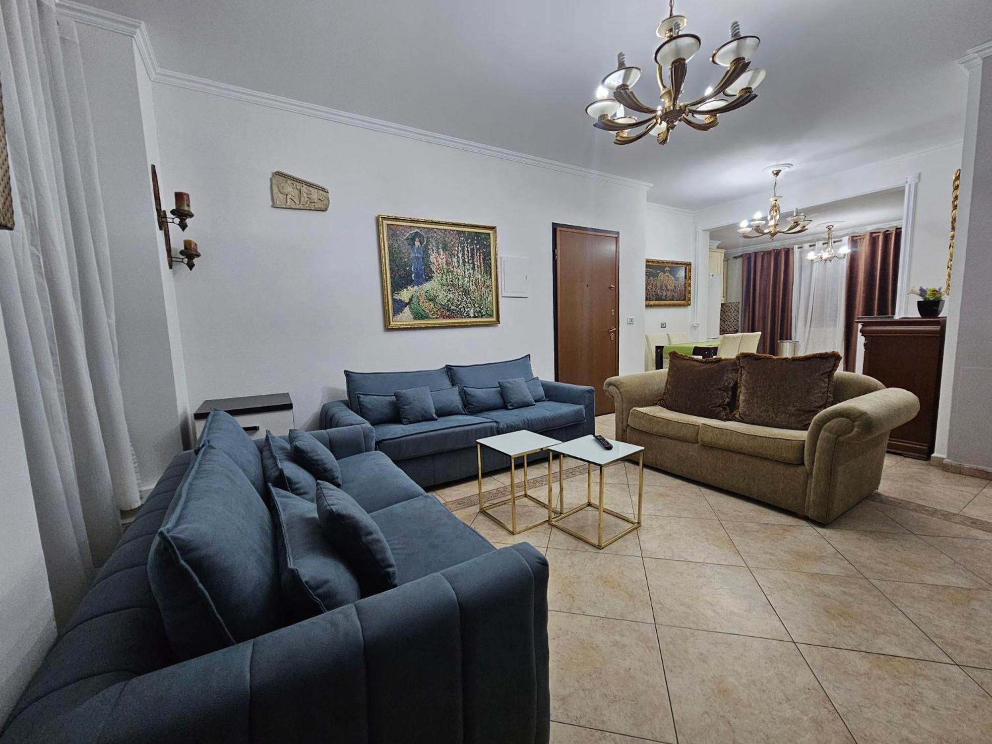 Skanderbeg Square Explorer Apartments ติรานา ภายนอก รูปภาพ